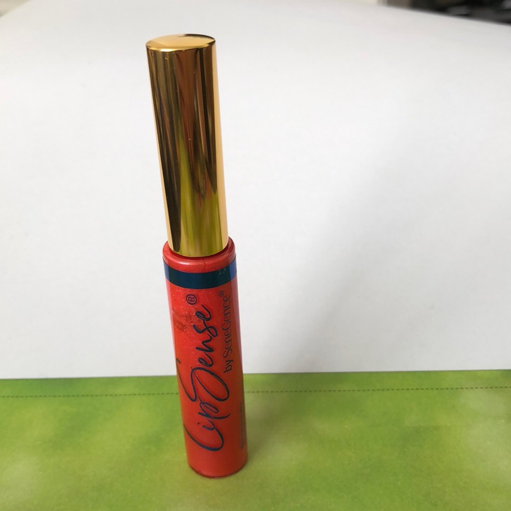 Honeycrisp SeneGence lip gloss